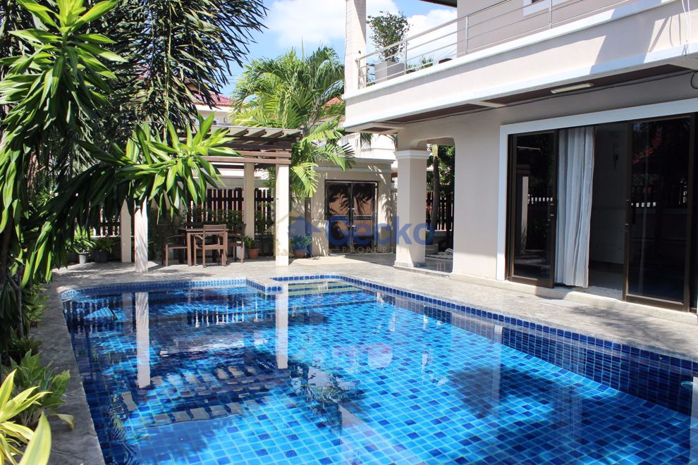 3 Bedrooms House in European Home Place  East Pattaya H002988 (Photo 2)