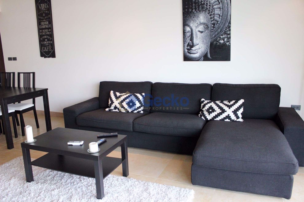 2 Bedrooms Condo in The Cliff Pratumnak C001582 (Photo 3)