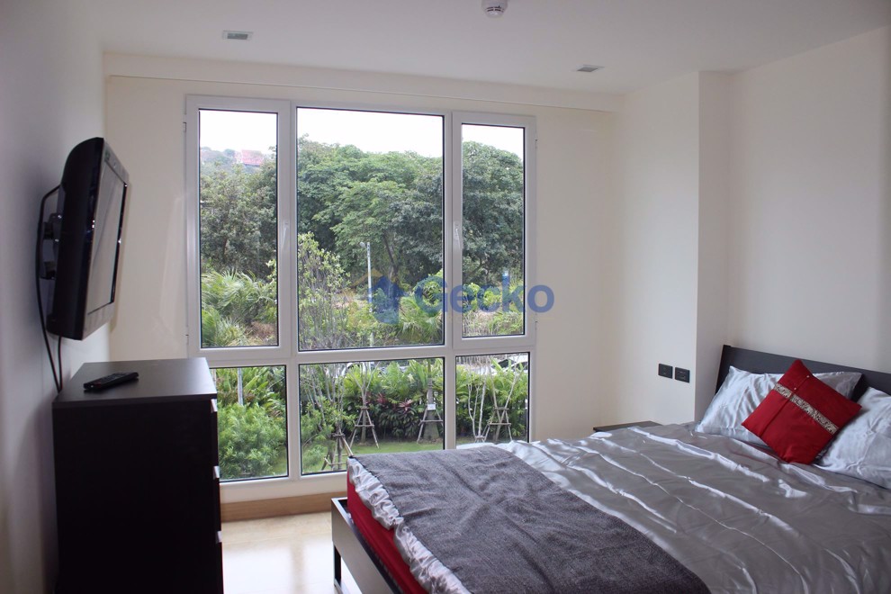 2 Bedrooms Condo in The Cliff Pratumnak C001582 (Photo 4)