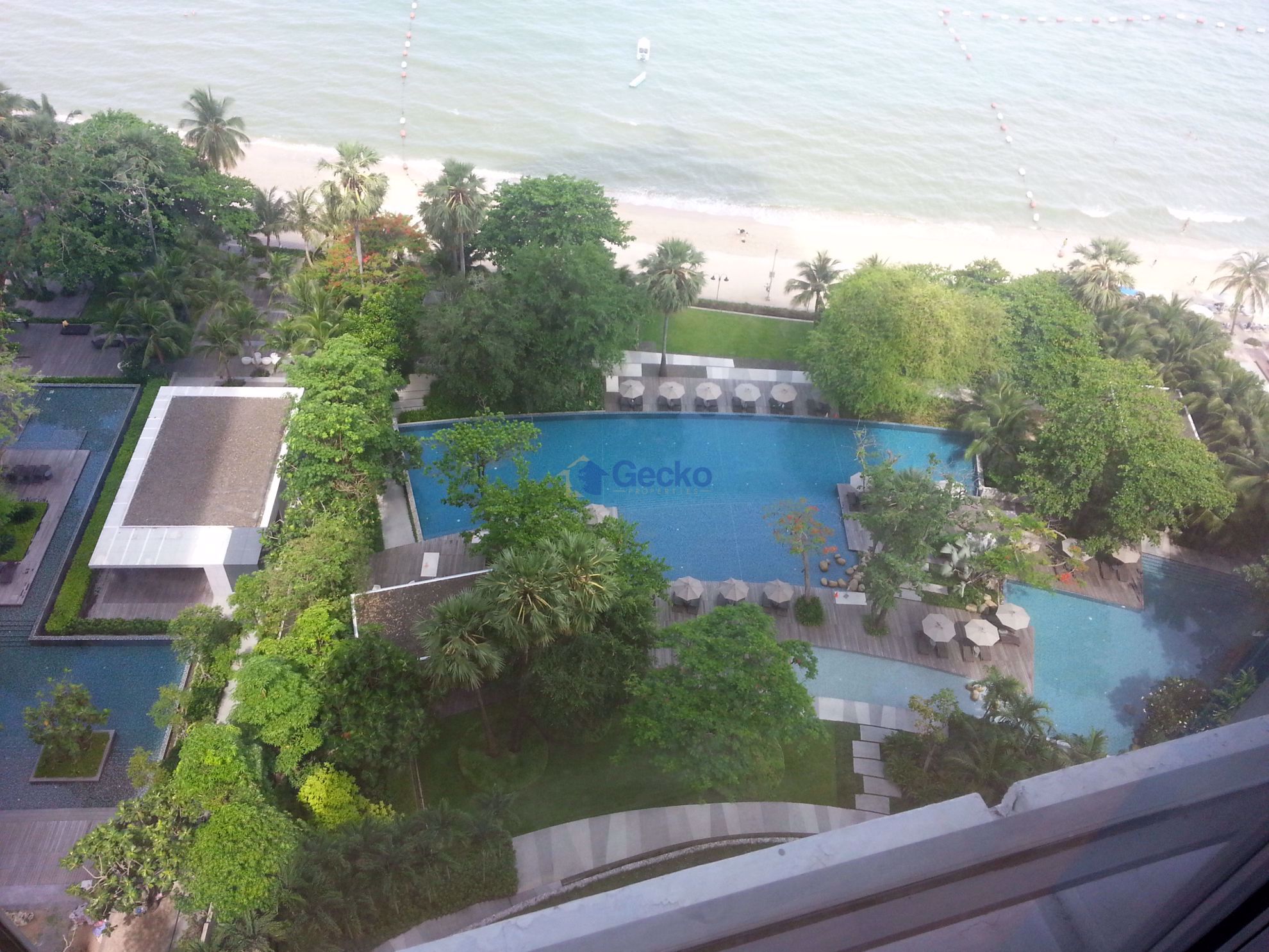 2 ห้องนอน คอนโดมิเนี่ยม เข้า Northpoint วงศ์อมาตย์ C003079