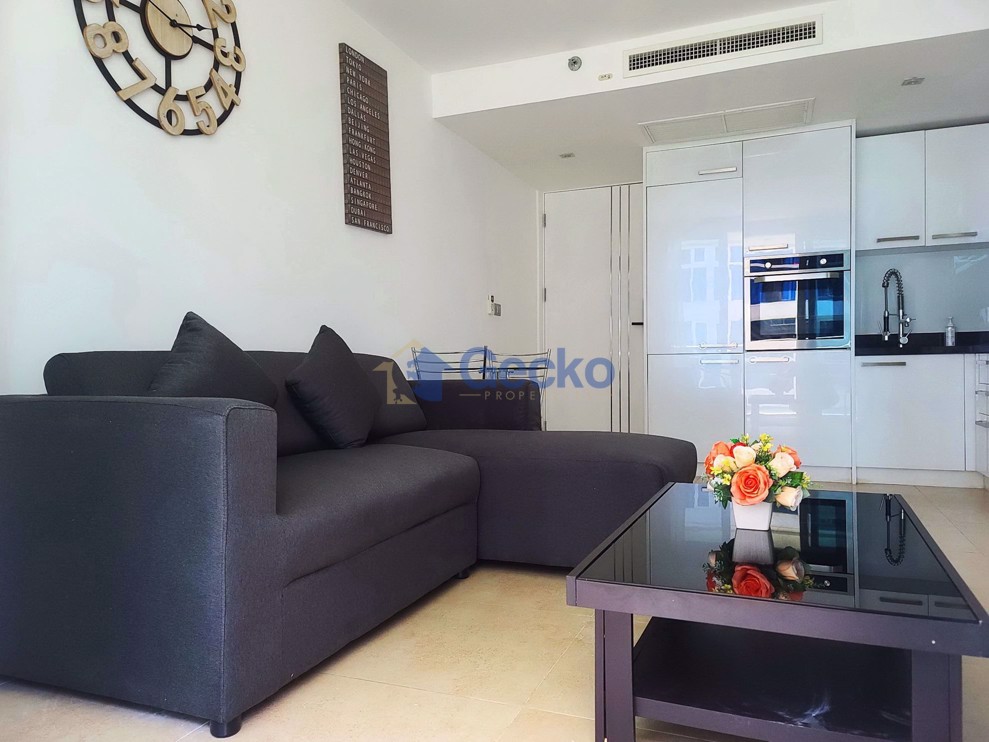 1 ห้องนอน คอนโดมิเนี่ยม in เซ็นทารา อเวนิว เรสซิเดนซ์ แอนด์ สวีท พัทยากลาง C003472 (Photo 3)