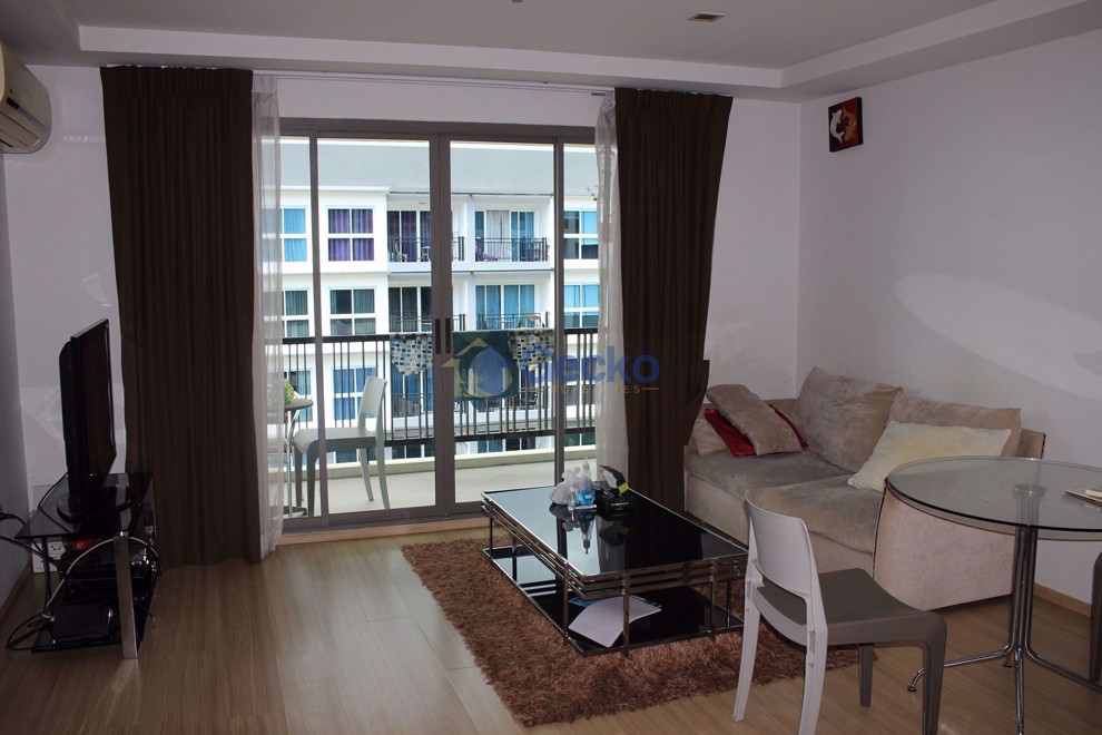 1 Bedroom Condo in The Urban Central Pattaya C006153 (Photo 2)