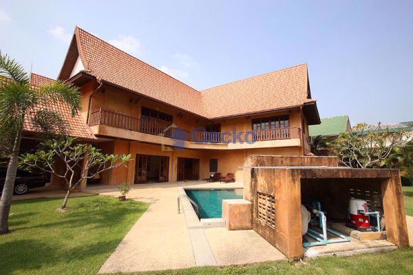 4 ห้องนอน บ้าน in ล้านนา วิลล่า  พัทยาตะวันออก H002795