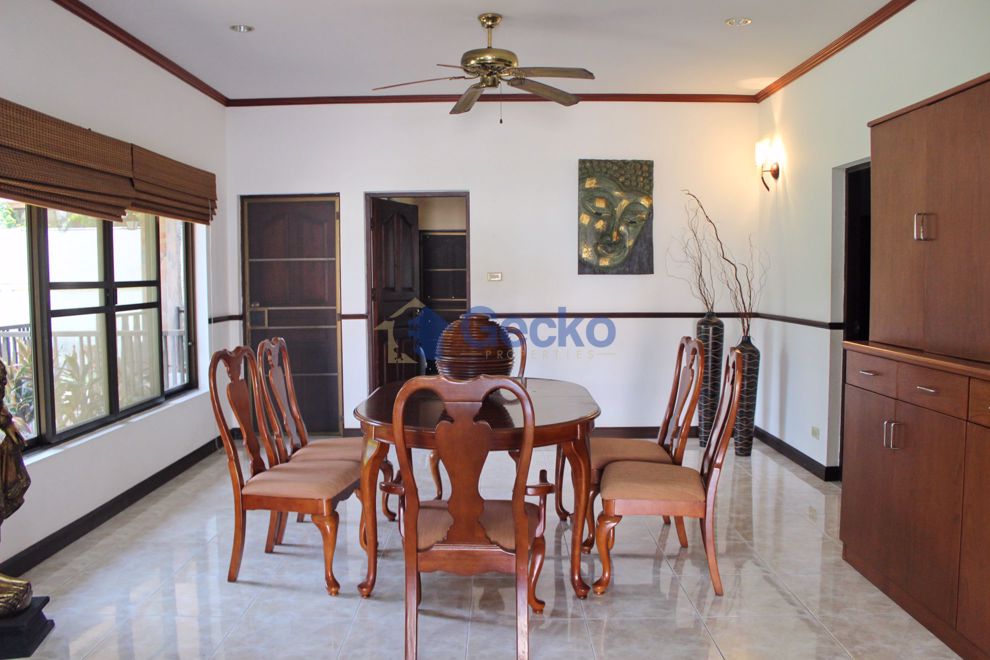 4 ห้องนอน บ้าน  พัทยาตะวันออก H002817 (Photo 2)
