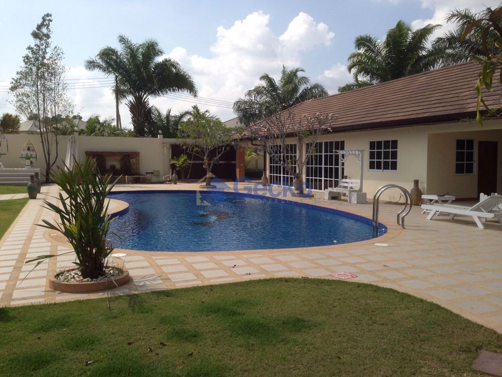 4 ห้องนอน บ้าน เข้า Riverside  พัทยาตะวันออก H002840 (Photo 2)