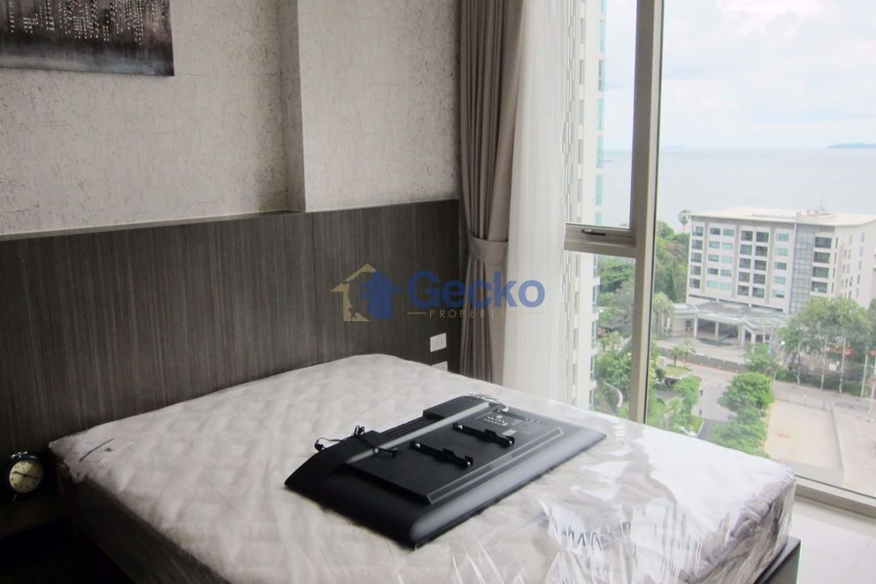 1 Bedroom Condo in The Riviera Wong Amat Beach Wongamat C006227 (Photo 2)