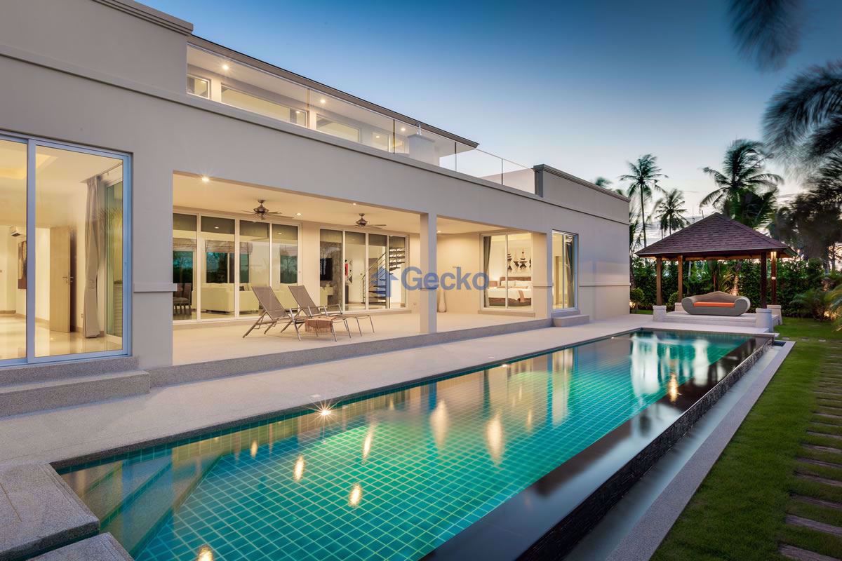 3 ห้องนอน บ้าน เข้า The Vineyard Phase III  พัทยาตะวันออก H002857
