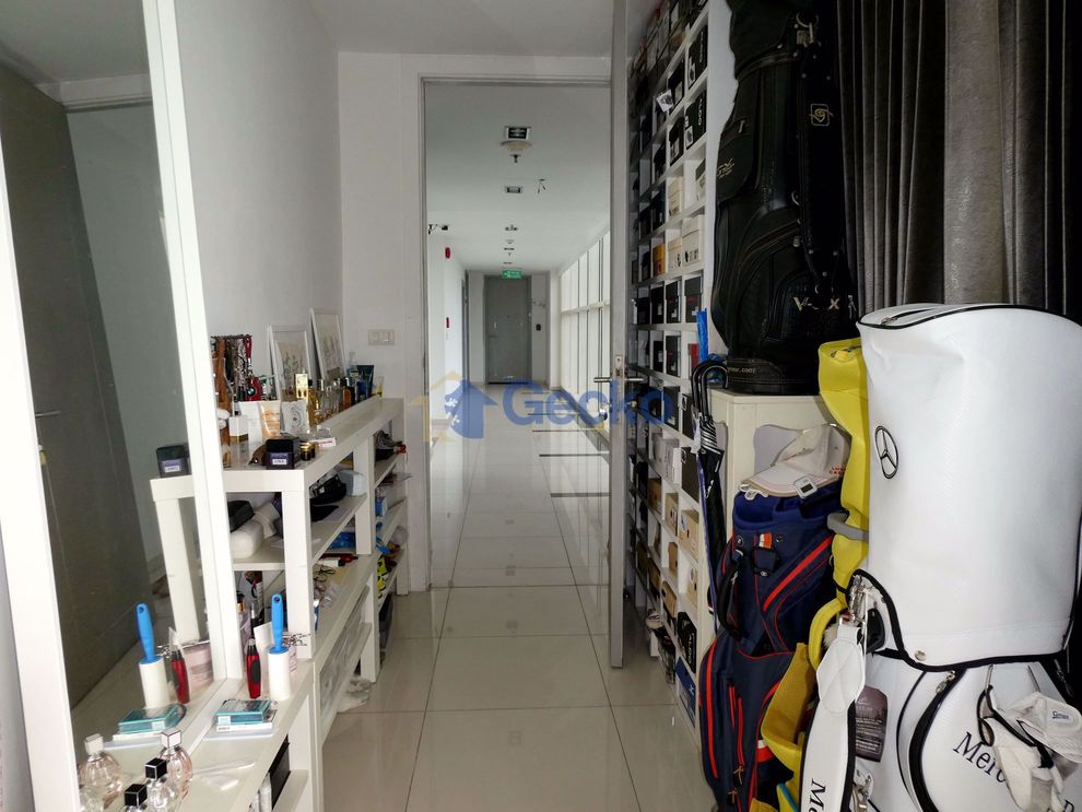 2 ห้องนอน คอนโดมิเนี่ยม in The Vision พระตำหนัก C008717 (Photo 2)
