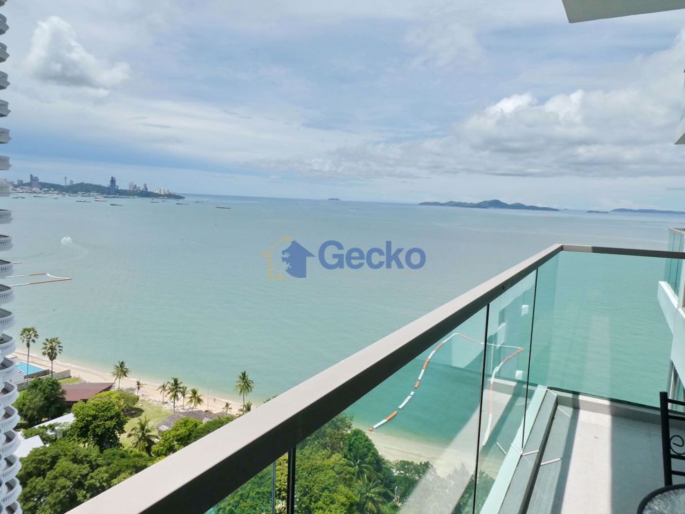 Studio Condo in Wongamat Tower Wongamat C008757 (Cover Photo)