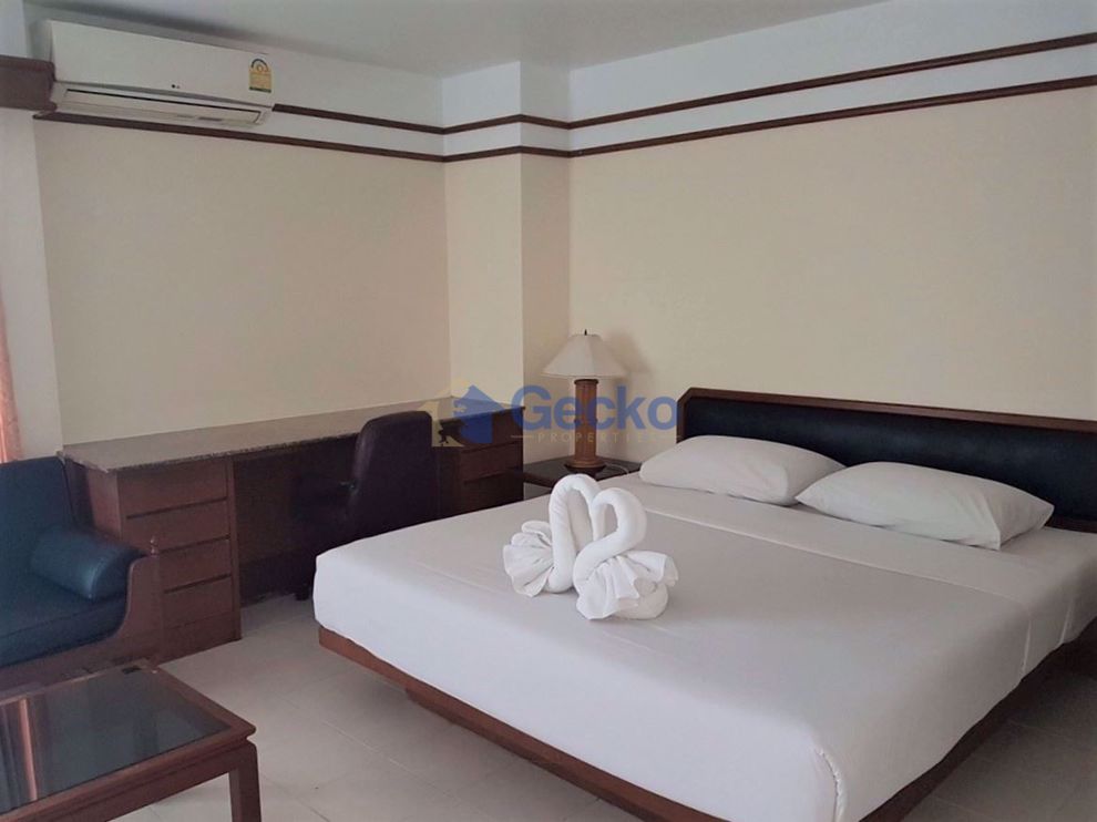 Studio Condo in Diana Estates Central Pattaya C008543 (Photo 3)