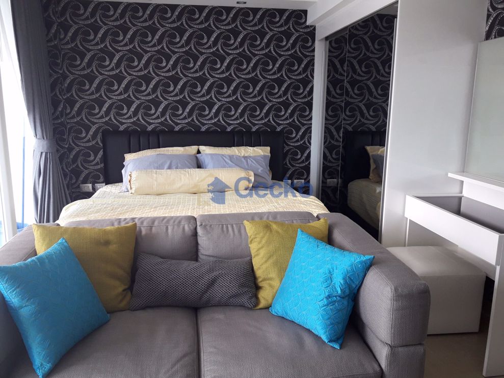 Studio Condo in Centara Avenue Residence and Suites Central Pattaya C002279 (Photo 3)