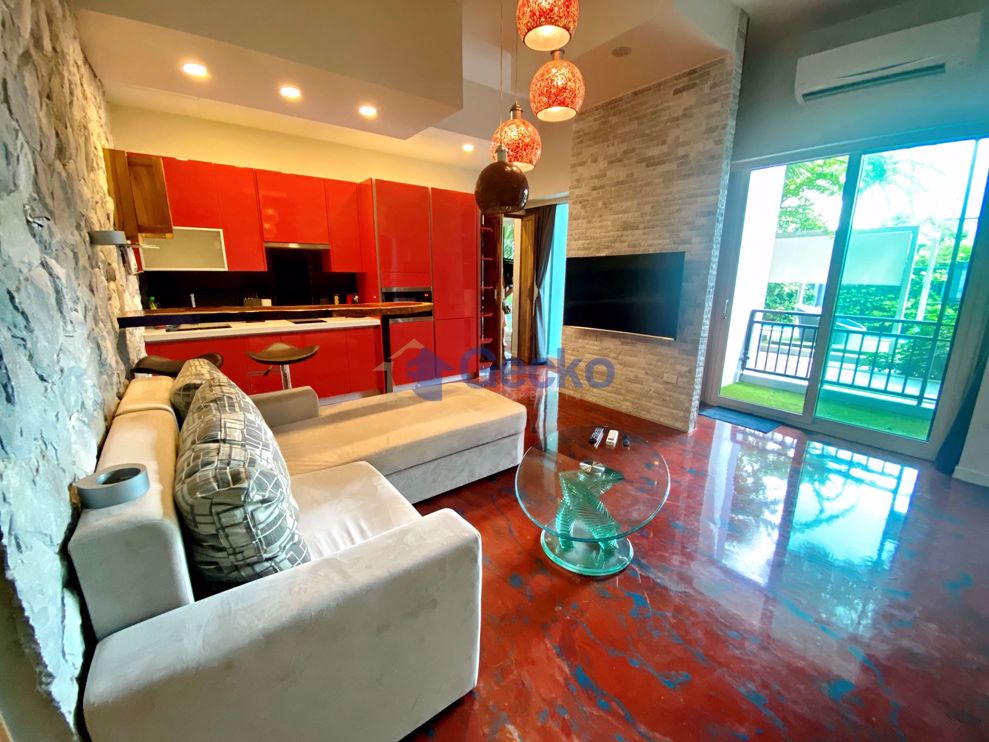 2 ห้องนอน คอนโดมิเนี่ยม in อินฟินิติ คอนโดมิเนี่ยม พัทยาตะวันออก C008545 (Photo 1)