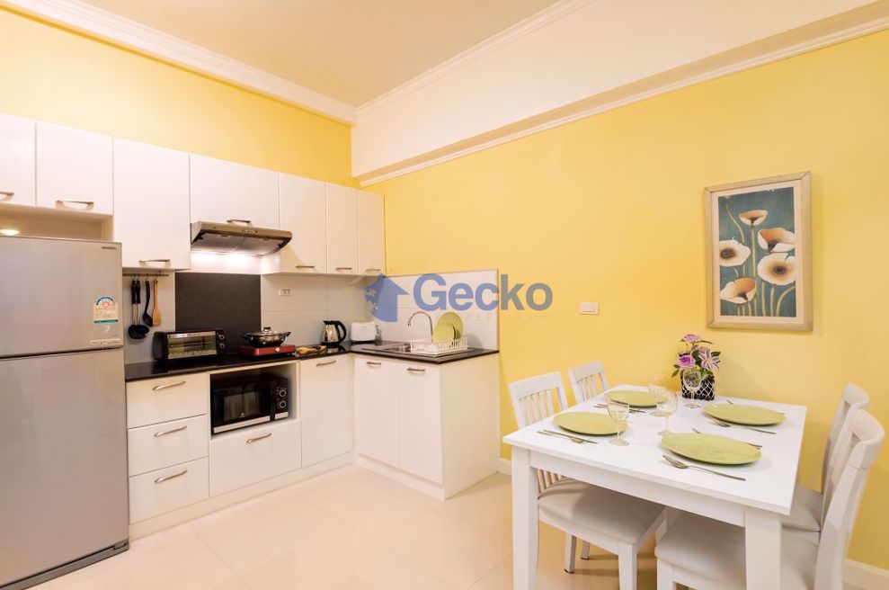 Studio Condo in Jomtien Complex Jomtien C008563 (Photo 1)