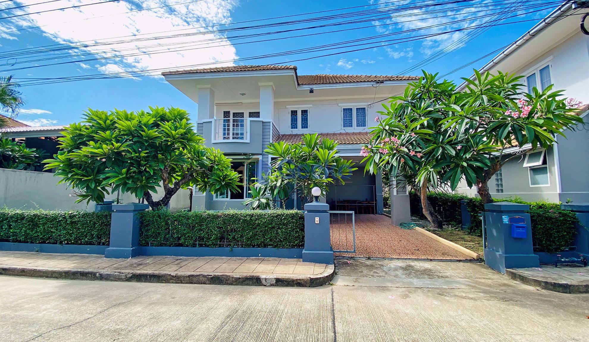 3 Bedrooms House in Baan Suan Lalana  Jomtien H008564