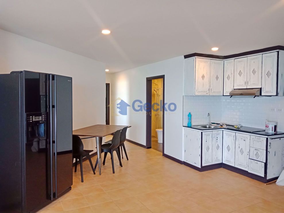 2 ห้องนอน คอนโดมิเนี่ยม in Sky Beach วงศ์อมาตย์ C002321 (Photo 3)