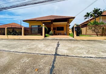 3 ห้องนอน บ้าน in พัทยา พาราไดซ์ วิลเลจ 2  พัทยาตะวันออก H008798