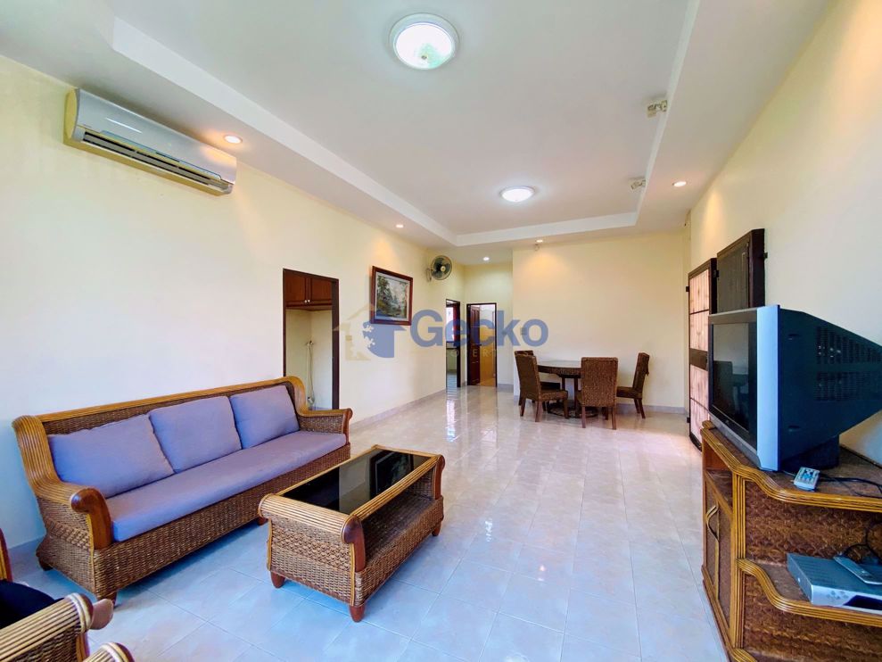 3 Bedrooms House in Pattaya Paradise Village 2  East Pattaya H008798 (Photo 4)
