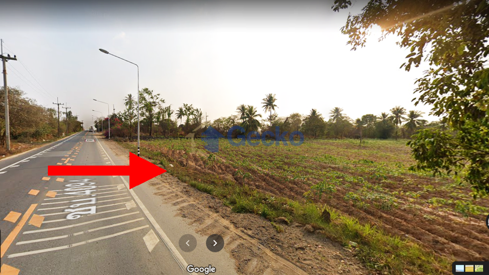 Land available in Bang Lamung L008575 (Photo 2)