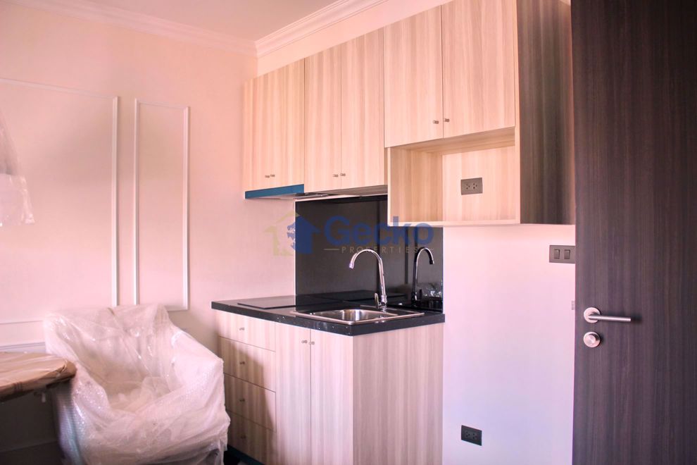 1 Bedroom Condo in The Venetian Na Jomtien C008607 (Photo 4)