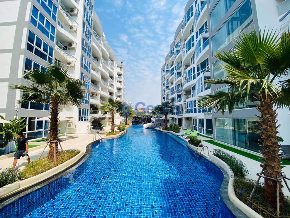 1 ห้องนอน คอนโดมิเนี่ยม in Grand Avenue พัทยากลาง C008837 (Photo 1)