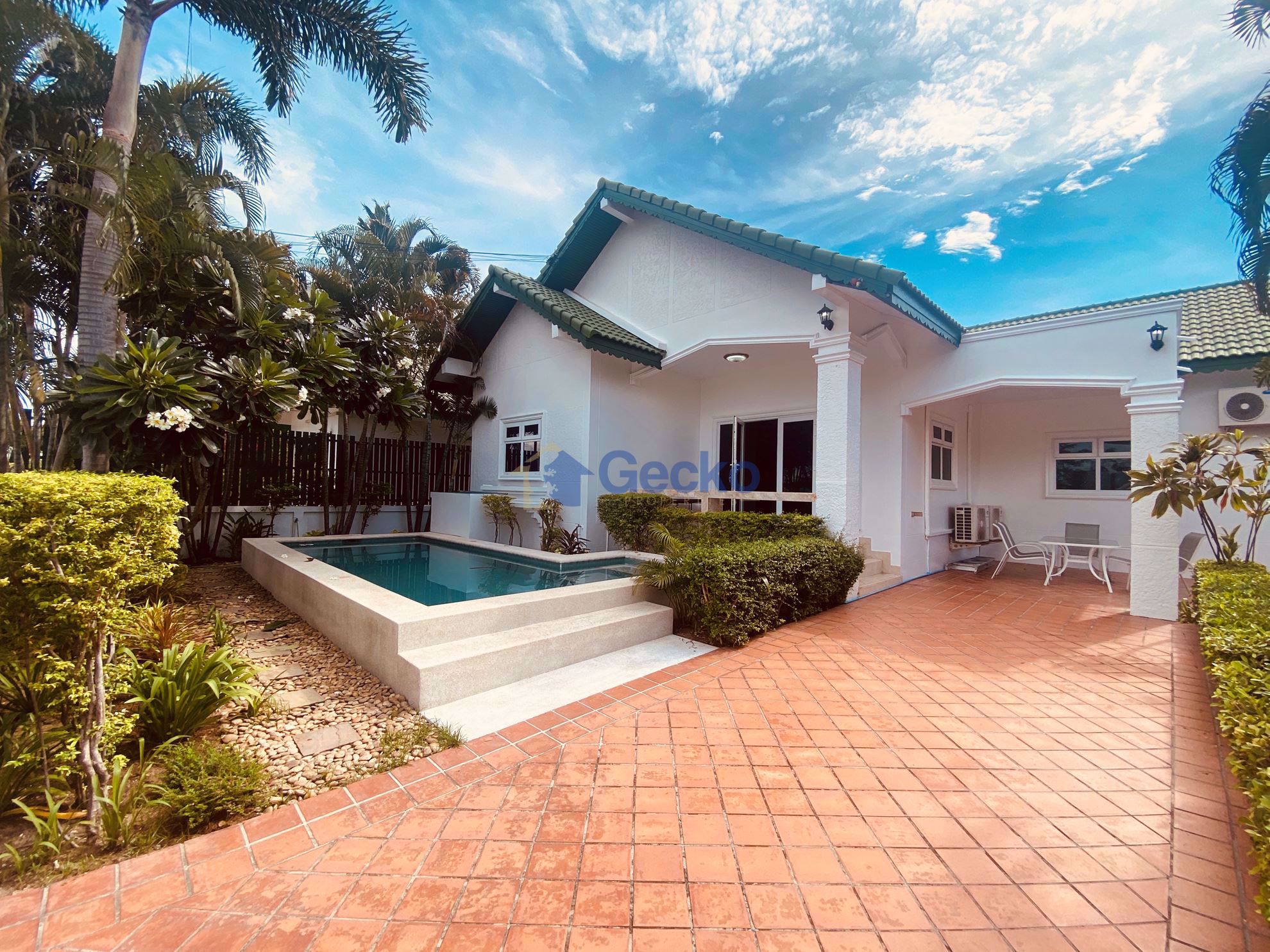 3 Bedrooms House in Paradise Hill 2  East Pattaya H008609