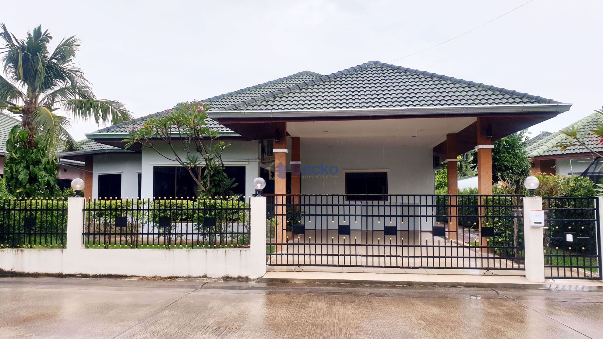 3 ห้องนอน บ้าน in SP Village 3  พัทยาตะวันออก H008856