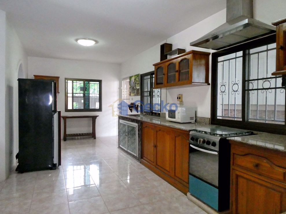 3 ห้องนอน บ้าน in Tanyawan Place  พัทยากลาง H008388 (Photo 4)