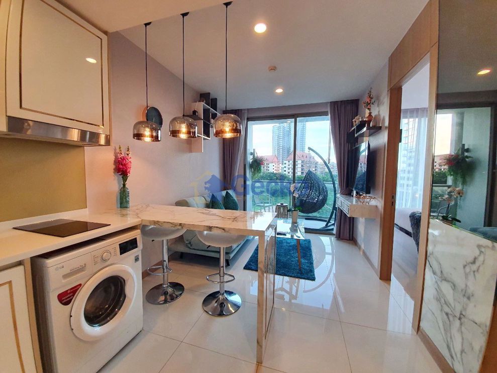 1 ห้องนอน คอนโดมิเนี่ยม in The Riviera Wongamat วงศ์อมาตย์ C008626 (Photo 2)