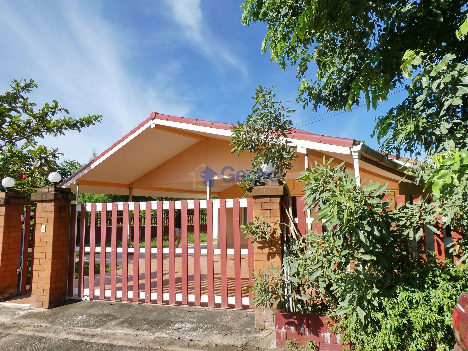 2 ห้องนอน บ้าน  ห้วยใหญ่ H008629