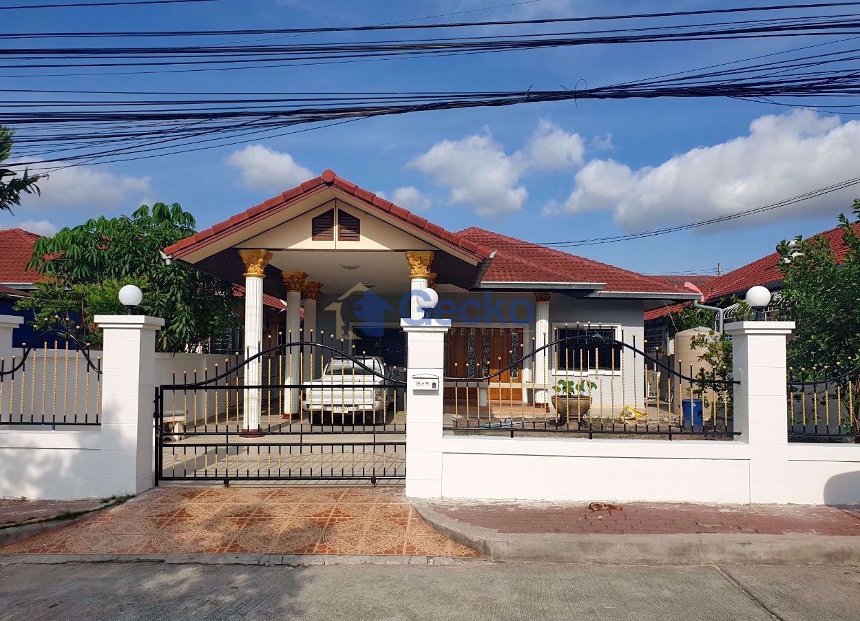 3 ห้องนอน บ้าน in Eakmongkol 3  พัทยาตะวันออก H008405