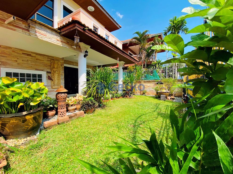 4 Bedrooms House in Eakmongkol 2  Jomtien H008418 (Photo 2)