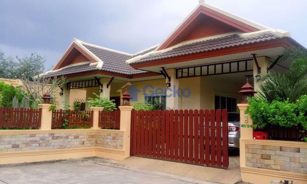 3 ห้องนอน บ้าน in Rose Land & House  พัทยาตะวันออก H008650 (Cover Photo)