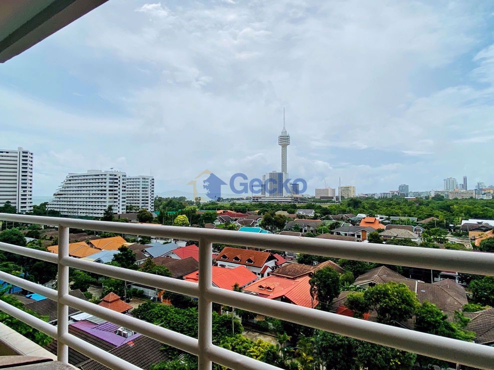 Studio Condo in View Talay 5 Jomtien C008652 (Cover Photo)