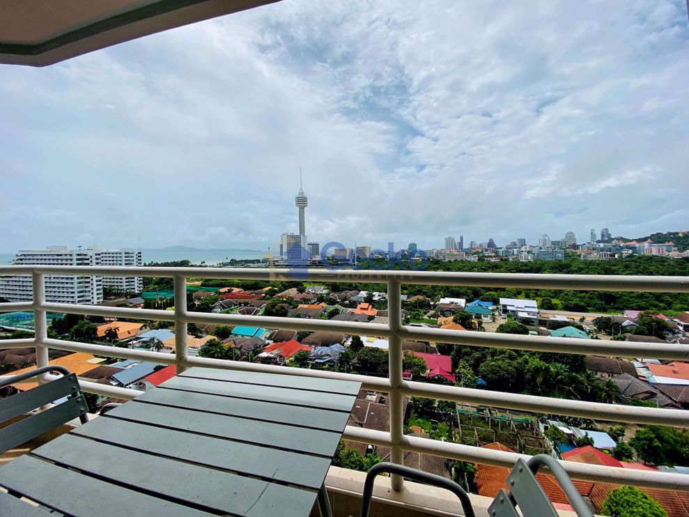 Studio Condo in View Talay 5 Jomtien C008660 (Cover Photo)