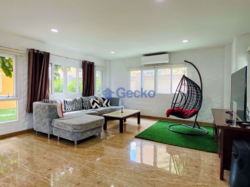 5 Bedrooms House in Siam Royal View  East Pattaya H008669 (Photo 4)