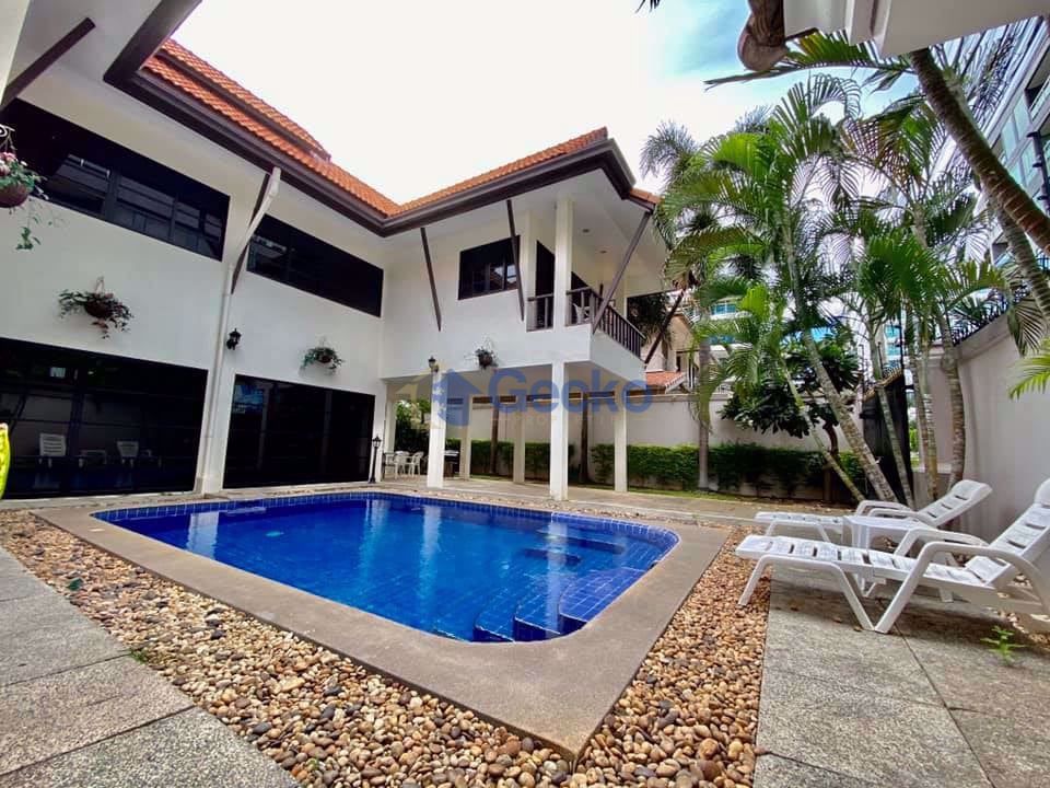 3 Bedrooms House  Pratumnak H008884