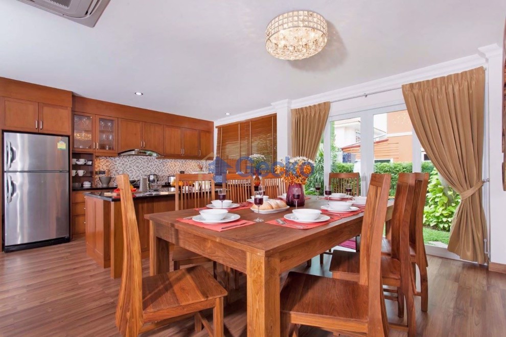 4 ห้องนอน บ้าน in View Point Villa Jomtien  จอมเทียน H008455 (Photo 4)
