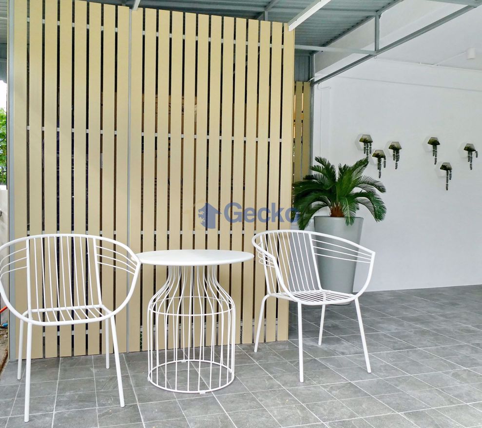 2 Bedrooms House  Central Pattaya H008461 (Photo 1)
