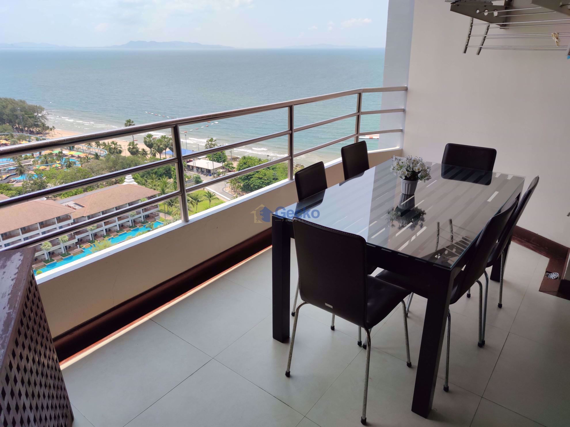 Studio Condo in View Talay 3 Pratumnak C008476