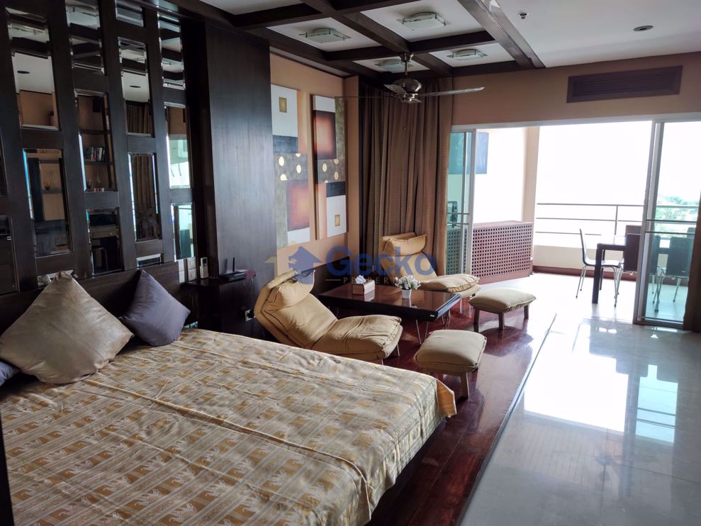 Studio Condo in View Talay 3 Pratumnak C008476 (Photo 1)