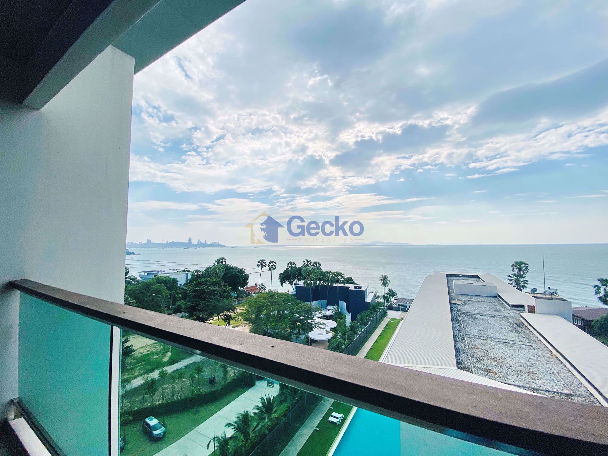 1 ห้องนอน คอนโดมิเนี่ยม in Ananya Beachfront Condominium วงศ์อมาตย์ C008914