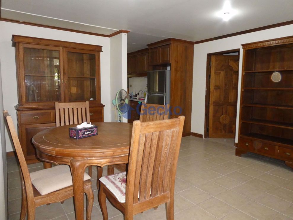 1 Bedroom Condo in Metro Jomtien Condotel Jomtien C008915 (Photo 1)