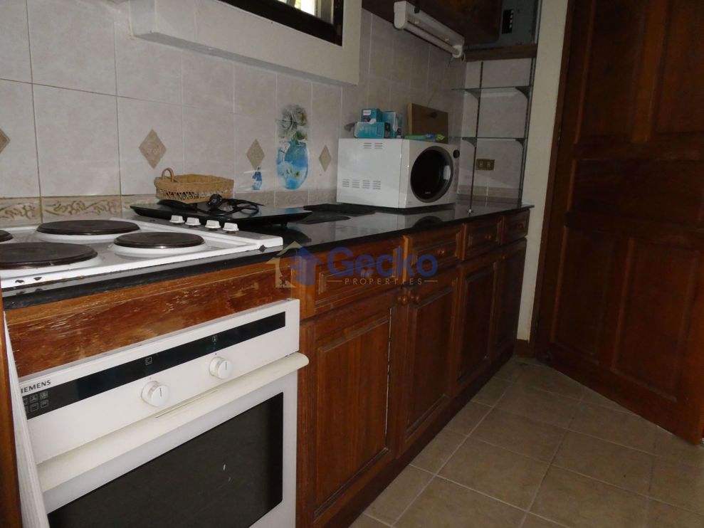 1 Bedroom Condo in Metro Jomtien Condotel Jomtien C008915 (Photo 3)