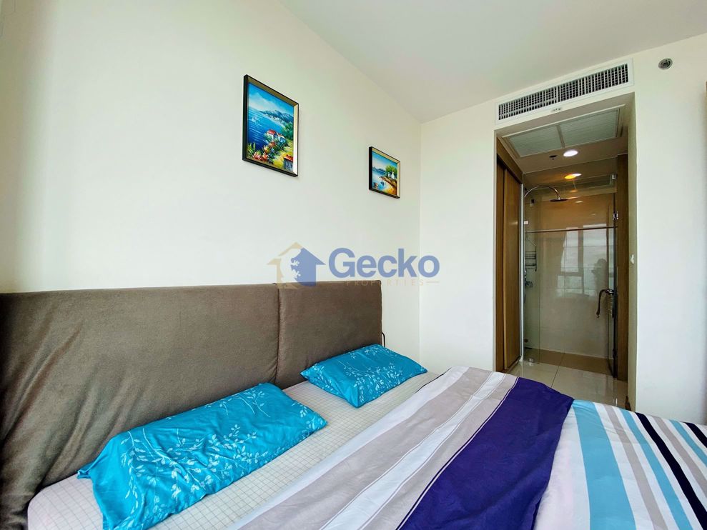 1 Bedroom Condo in The Riviera Wong Amat Beach Wongamat C008492 (Photo 4)