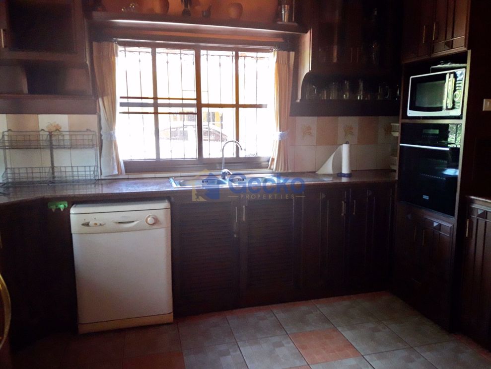 4 ห้องนอน บ้าน  พัทยาตะวันออก H002467 (Photo 3)