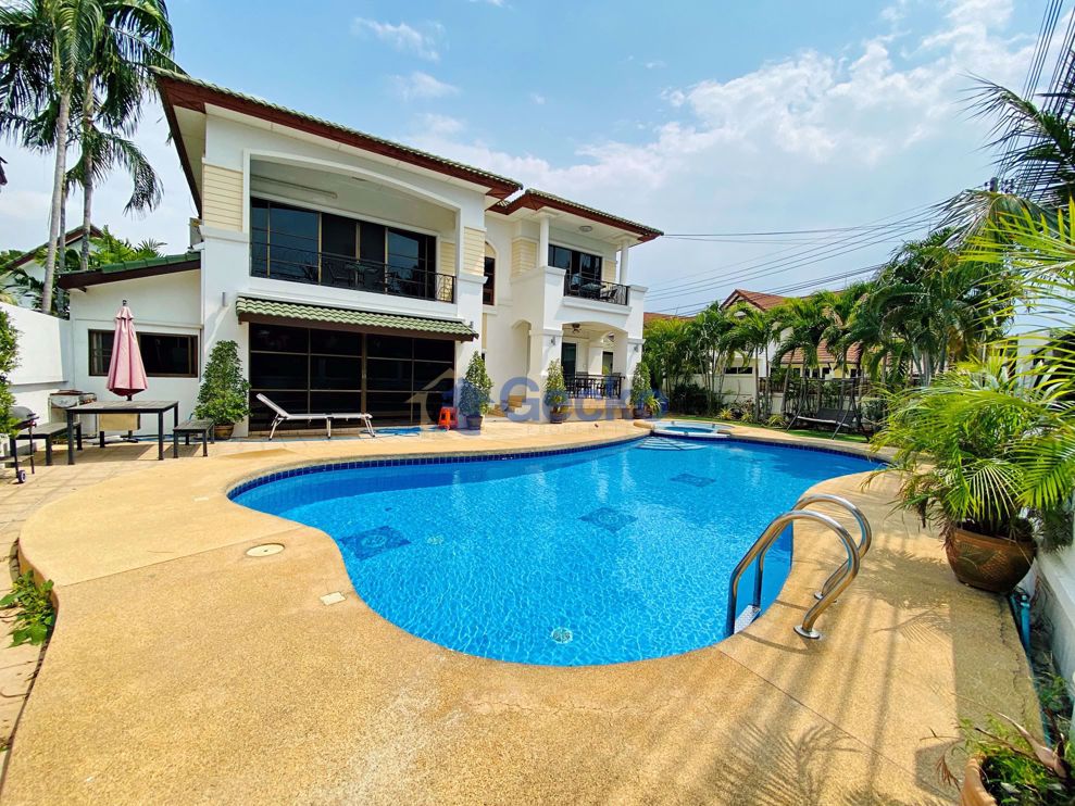6 Bedrooms House in Central Park 4/2  East Pattaya H008171 (Photo 3)