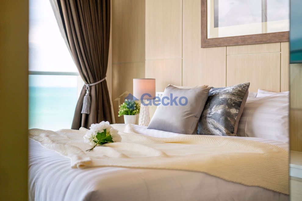 1 Bedroom Condo in Movenpick White Sand Beach Pattaya Na Jomtien C008005 (Photo 3)