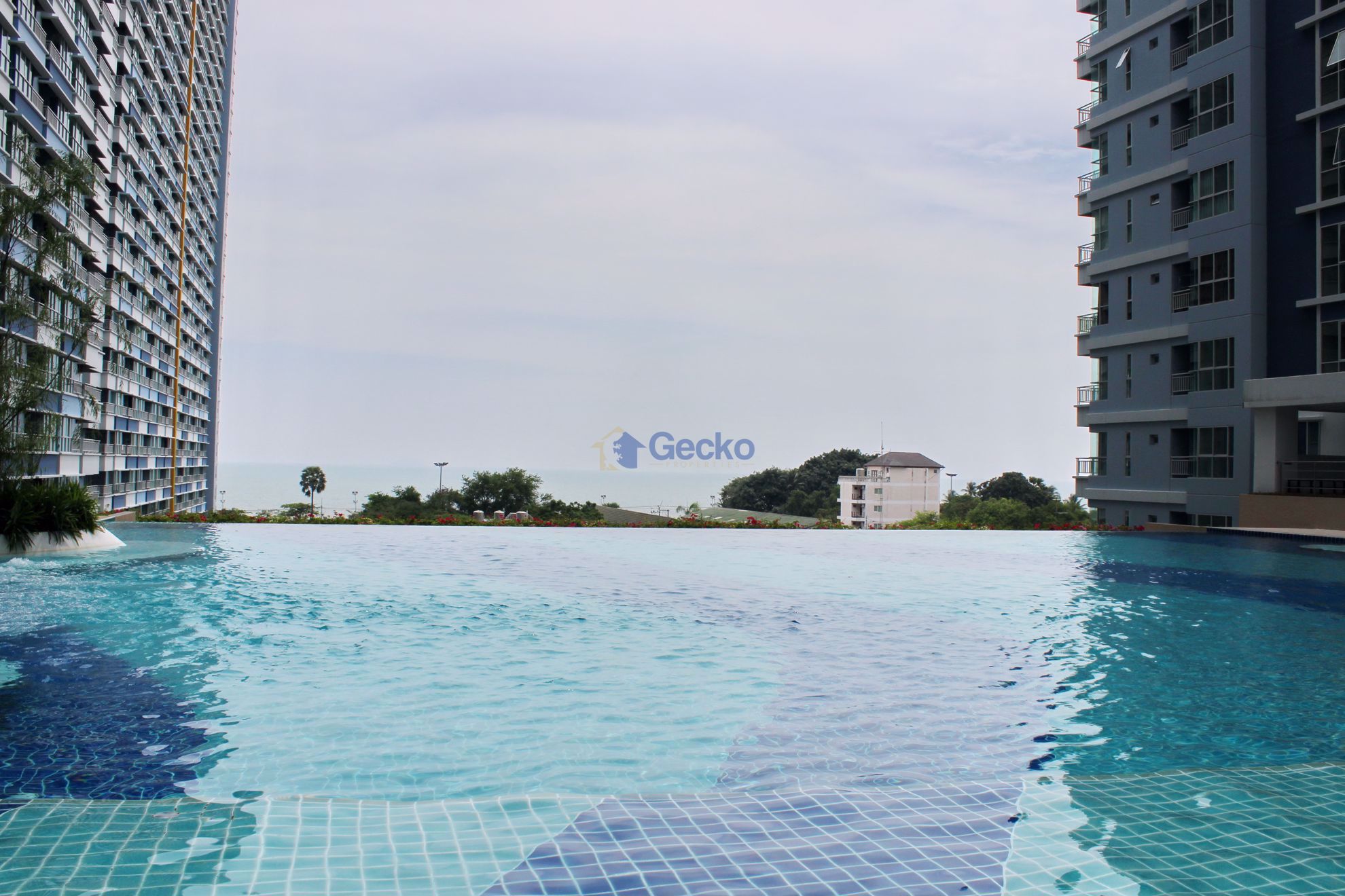 1 ห้องนอน คอนโดมิเนี่ยม เข้า Lumpini Park Beach จอมเทียน C002616