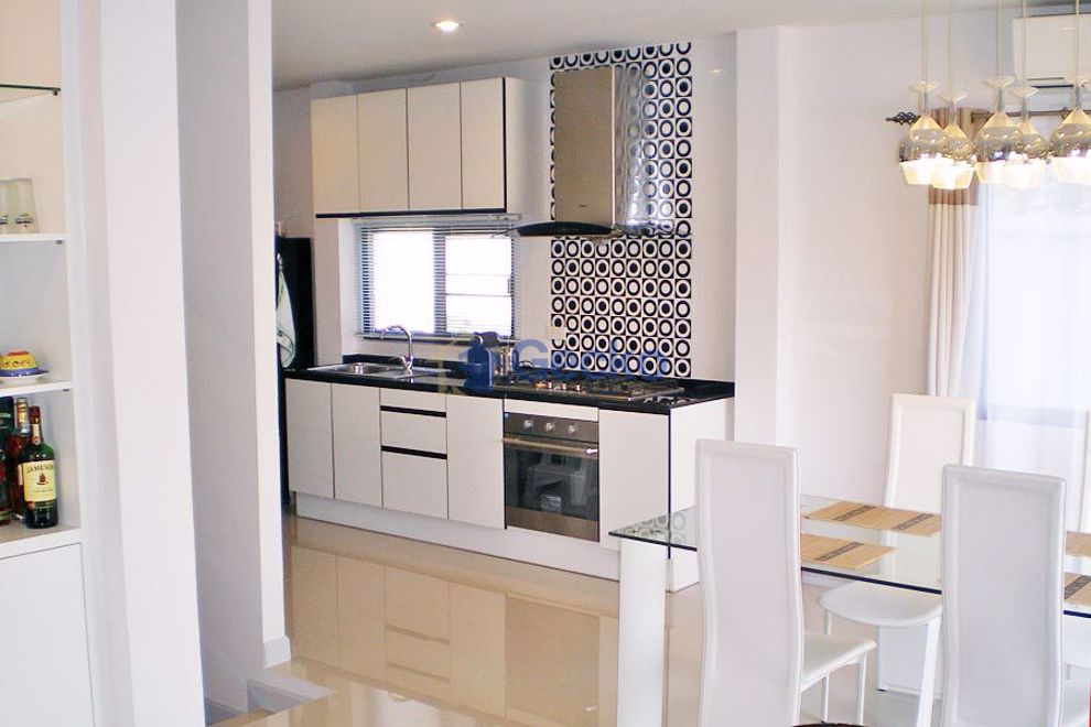 3 ห้องนอน บ้าน เข้า Patta Village  พัทยาตะวันออก H002643 (Photo 2)