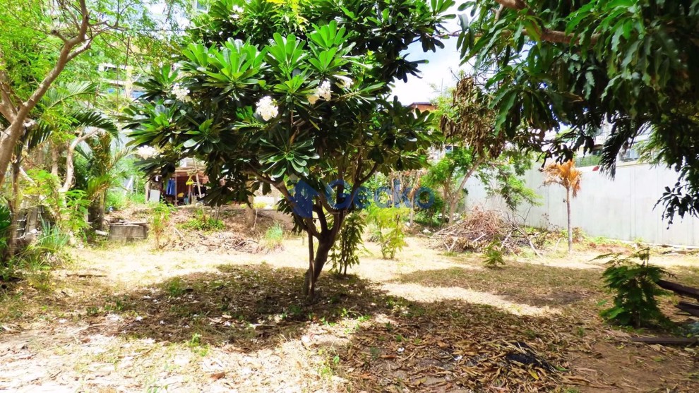 Land available in South Pattaya L007527 (Photo 2)